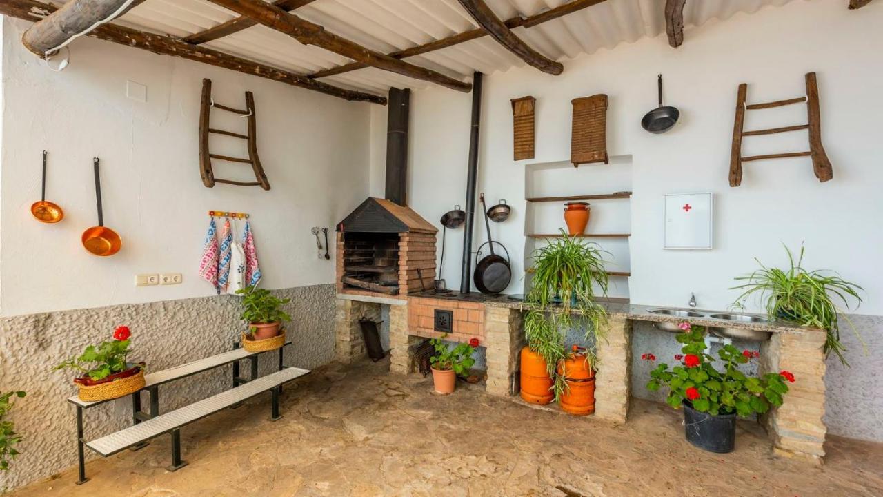 Cortijo La Torca Fuente De Piedra By Ruralidays Villa Exterior photo
